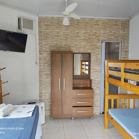 Suites Carla E Carol Praia de Araçatiba Екстериор снимка