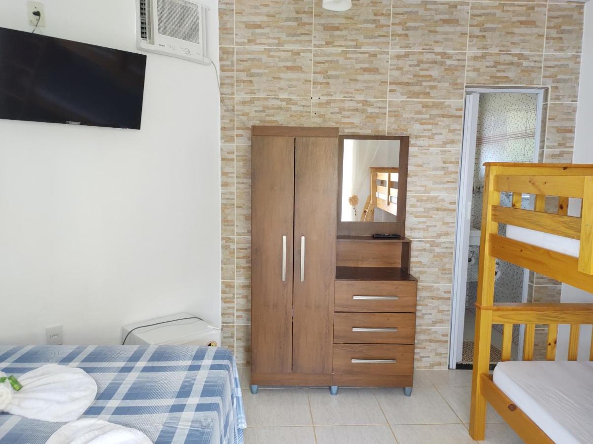 Suites Carla E Carol Praia de Araçatiba Екстериор снимка